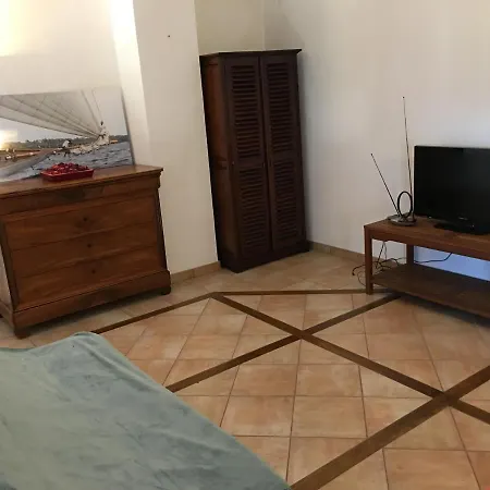 Victoria Saint-Raphaël