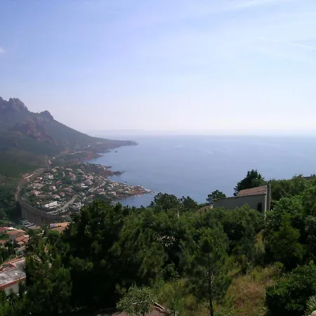Victoria Saint-Raphaël